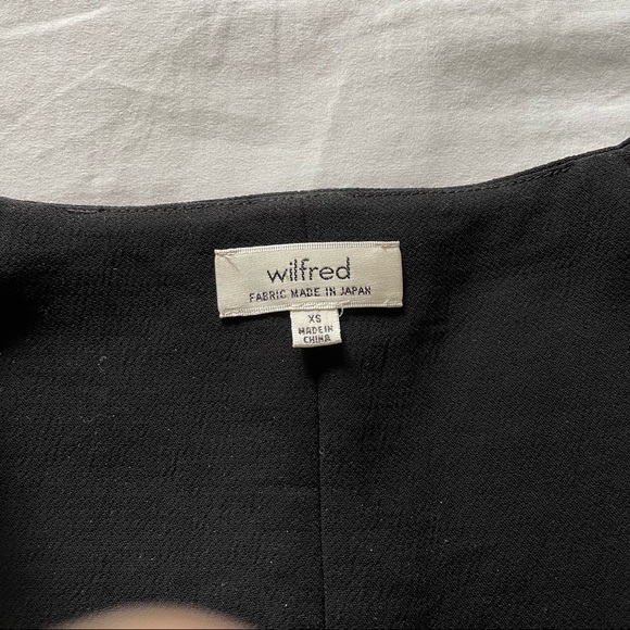 Aritzia Wilfred Dauphine Top - Picture 3 of 5